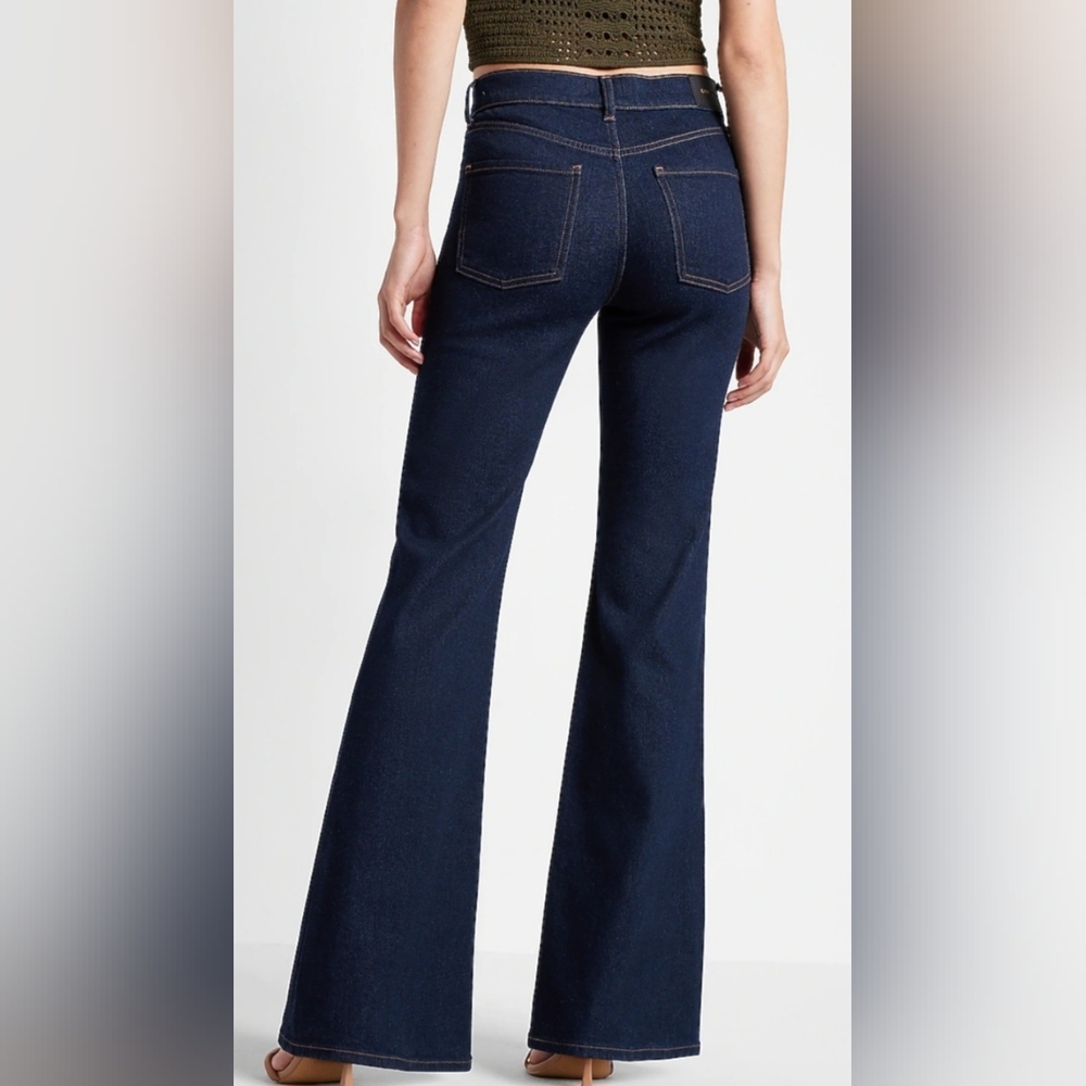 Express MID RISE RINSE 70S FLARE JEANS - Picture 2 of 9
